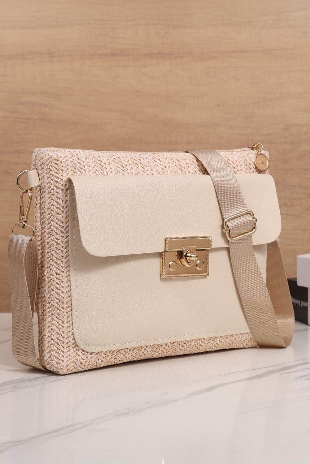 Beige Leather Pocket Patchwork Staw Woven Shoulder Bag
